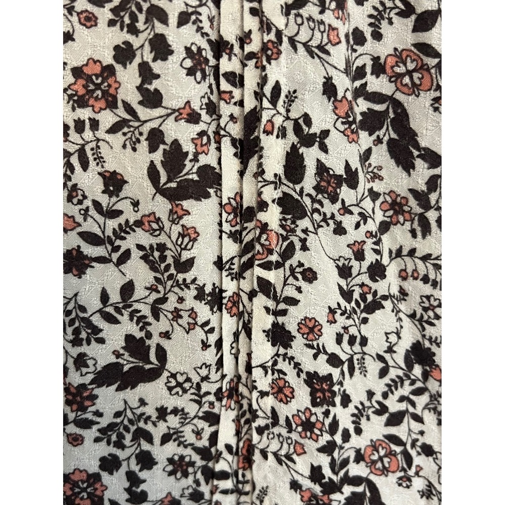 Treasure & Bond Womens 2X Floral Short Sleeve Button Front V-Neck Top Boho - Picture 6 of 6